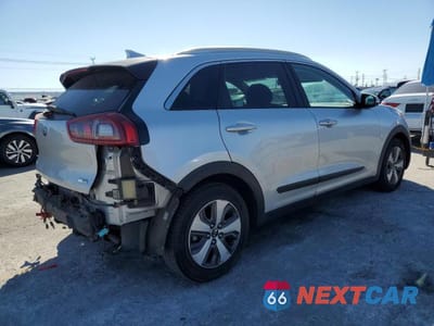 Trzecie zdjęcie samochodu z tyłu: 2017 KIA NIRO EX VIN:KNDCC3LC8H5053300 - miniatura