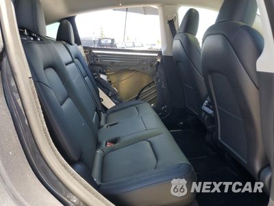 Zdjęcie 10 z 14 samochodu: 2023 TESLA MODEL Y VIN:7SAYGDEE9PA089833 - miniatura