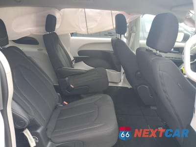 Zdjęcie 11 z 13 samochodu: 2023 CHRYSLER VOYAGER LX VIN:2C4RC1CG8PR561396 - miniatura