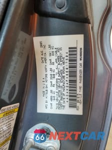 Zdjęcie 12 z 14 samochodu: 2006 MITSUBISHI ECLIPSE GS VIN:4A3AK24FX6E017504 - miniatura