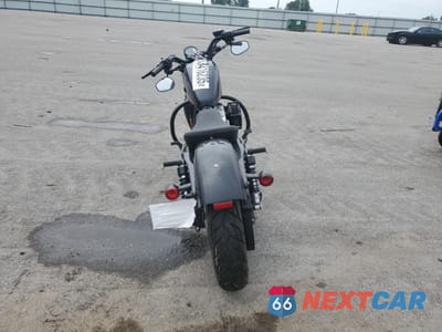 Czwarte zdjęcie samochodu z boku: 2011 HARLEY-DAVIDSON XL1200 X VIN:1HD1LC316BC433047 - miniatura