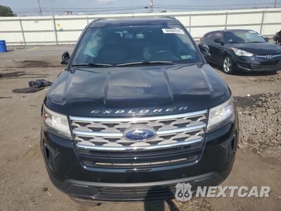 Piąte zdjęcie samochodu w środku: 2018 FORD EXPLORER XLT VIN:1FM5K8D83JGA61748 - miniatura