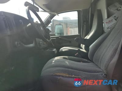 Zdjęcie 7 z 13 samochodu: 2020 CHEVROLET EXPRESS G3500 VIN:1HA3GTCG9LN007714 - miniatura