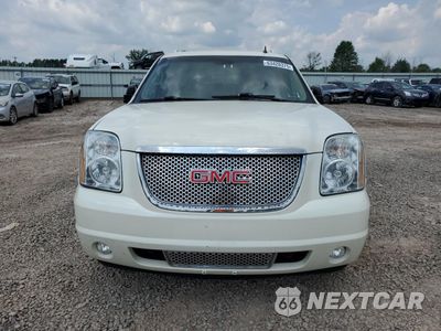 Piąte zdjęcie samochodu w środku: 2014 GMC YUKON XL DENALI VIN:1GKS2MEF0ER173998 - miniatura