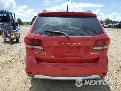 Zdjęcie 6 z 16 samochodu: 2020 DODGE JOURNEY CROSSROAD VIN:3C4PDCGB7LT271737 - miniatura