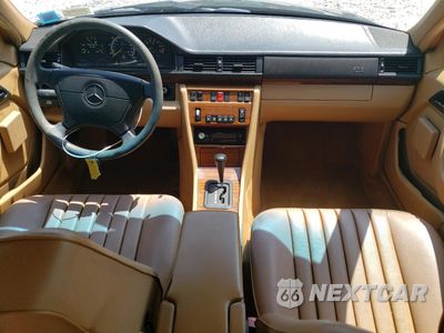 Zdjęcie 8 z 12 samochodu: 1993 MERCEDES-BENZ 300 E 2.8 VIN:WDBEA28E0PC002885 - miniatura