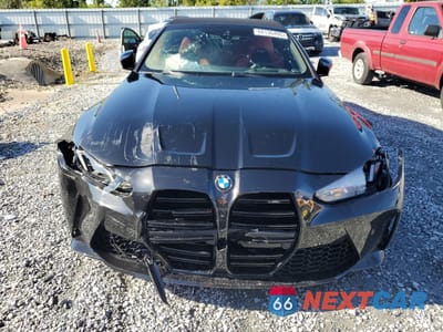 Piąte zdjęcie samochodu w środku: 2025 BMW M4 COMPETITION VIN:WBS43BA09SCT95227 - miniatura