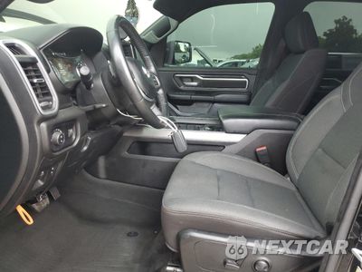Zdjęcie 7 z 16 samochodu: 2023 RAM 1500 BIG HORN/LONE STAR VIN:1C6SRFFT4PN655964 - miniatura