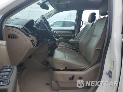 Zdjęcie 7 z 13 samochodu: 2012 VOLKSWAGEN ROUTAN SE VIN:2C4RVABG3CR391969 - miniatura