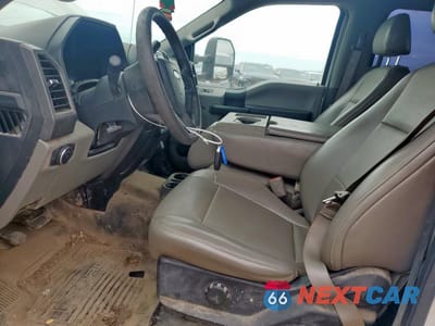 Zdjęcie 7 z 13 samochodu: 2019 FORD F550 SUPER DUTY VIN:1FD0W5HT0KEG10525 - miniatura