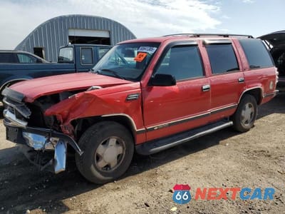 1997 CHEVROLET TAHOE K1500 1GNEK13R9VJ320538 - główne zdjęcie licytacji z USA - miniatura