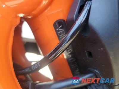 Zdjęcie 8 z 9 samochodu: 2023 KTM 890 DUKE R VIN:VBKTU9403PM857690 - miniatura