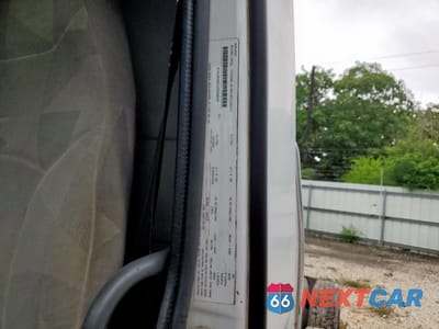 Zdjęcie 10 z 10 samochodu: 2008 VOLVO VNM SEMI TRUCK VIN:4V4MC9GF28N487616 - miniatura