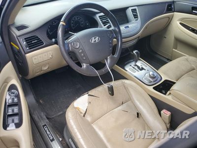 Zdjęcie 8 z 12 samochodu: 2010 HYUNDAI GENESIS 4.6L VIN:KMHGC4DF9AU072381 - miniatura