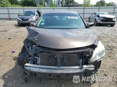 Piąte zdjęcie samochodu w środku: 2014 NISSAN ALTIMA 2.5 VIN:1N4AL3APXEC102572 - miniatura