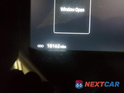 Zdjęcie 9 z 12 samochodu: 2023 TOYOTA SEQUOIA SR5 VIN:7SVAAABA2PX009822 - miniatura