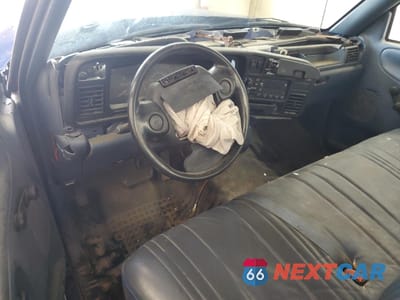 Zdjęcie 8 z 13 samochodu: 1995 DODGE RAM 2500 VIN:1B7KC26C2SS169649 - miniatura