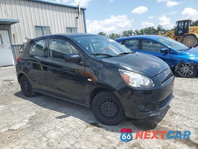 Czwarte zdjęcie samochodu z boku: 2015 MITSUBISHI MIRAGE DE VIN:ML32A3HJ3FH046620 - miniatura