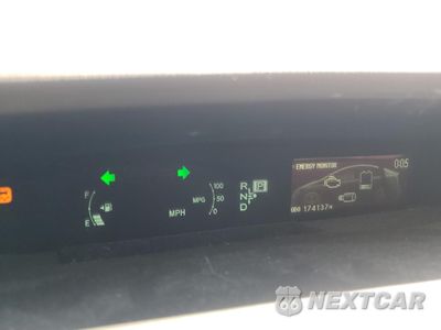 Zdjęcie 9 z 12 samochodu: 2013 TOYOTA PRIUS VIN:JTDKN3DUXD1639320 - miniatura