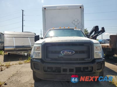 Piąte zdjęcie samochodu w środku: 2012 FORD F550 SUPER DUTY VIN:1FDUF5GT8CEB42810 - miniatura