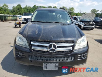 Piąte zdjęcie samochodu w środku: 2007 MERCEDES-BENZ GL 450 4MATIC VIN:4JGBF71E57A128003 - miniatura