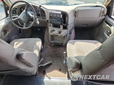 Zdjęcie 8 z 13 samochodu: 2001 GMC SAFARI XT VIN:1GKDM19W71B507667 - miniatura