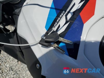 Zdjęcie 8 z 11 samochodu: 2024 BMW S 1000 RR VIN:WB10E6307R6K63206 - miniatura