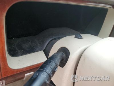 Zdjęcie 9 z 13 samochodu: 2004 LINCOLN AVIATOR VIN:5LMEU68H44ZJ10986 - miniatura