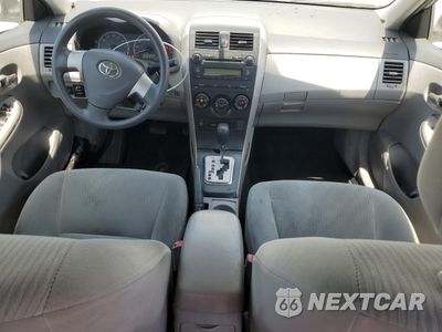 Zdjęcie 8 z 12 samochodu: 2010 TOYOTA COROLLA BASE VIN:2T1BU4EE0AC244151 - miniatura