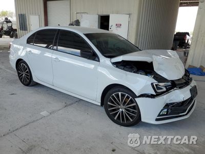 Czwarte zdjęcie samochodu z boku: 2016 VOLKSWAGEN JETTA SPORT VIN:3VWD17AJ0GM391895 - miniatura