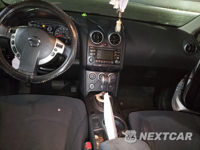Zdjęcie 8 z 12 samochodu: 2015 NISSAN ROGUE SELECT S VIN:JN8AS5MT5FW150762 - miniatura