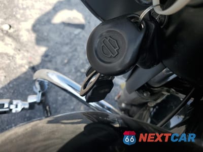 Zdjęcie 8 z 9 samochodu: 2011 HARLEY-DAVIDSON FLHX VIN:1HD1KBM13BB670760 - miniatura