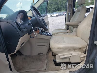 Zdjęcie 7 z 15 samochodu: 2006 SATURN VUE VIN:5GZCZ63466S890598 - miniatura