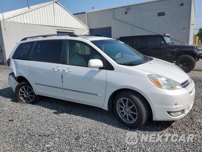 Czwarte zdjęcie samochodu z boku: 2004 TOYOTA SIENNA XLE LIMITED 7-PASSENGER VIN:5TDBA22C64S025075 - miniatura