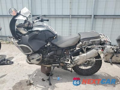 Trzecie zdjęcie samochodu z tyłu: 2011 BMW R1200 GS ADVENTURE VIN:WB1048004BZX66568 - miniatura