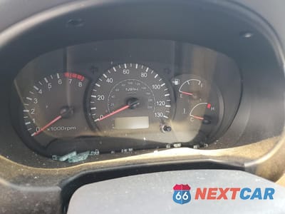 Zdjęcie 9 z 12 samochodu: 2003 HYUNDAI ACCENT GL VIN:KMHCG45C23U458165 - miniatura