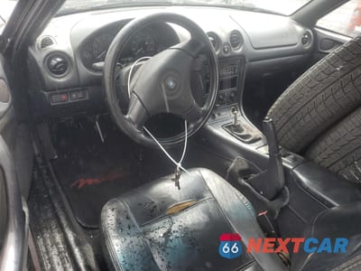 Zdjęcie 8 z 12 samochodu: 1999 MAZDA MX-5 MIATA VIN:JM1NB3533X0109213 - miniatura