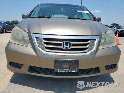 Piąte zdjęcie samochodu w środku: 2010 HONDA ODYSSEY EXL VIN:5FNRL3H74AB076003 - miniatura