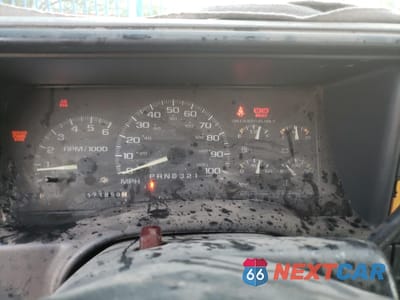 Zdjęcie 9 z 12 samochodu: 1998 CHEVROLET GMT-400 C1500 VIN:1GCEC19M6WE156645 - miniatura