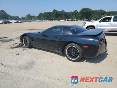 Drugie zdjęcie samochodu z przodu: 2004 CHEVROLET CORVETTE Z06 VIN:1G1YY12SX45126674 - miniatura