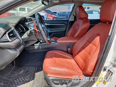 Zdjęcie 7 z 14 samochodu: 2018 TOYOTA CAMRY XSE VIN:4T1B61HK0JU152434 - miniatura