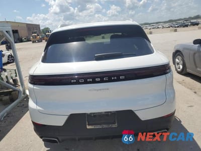 Zdjęcie 6 z 13 samochodu: 2024 PORSCHE CAYENNE VIN:WP1AA2AY9RDA12217 - miniatura