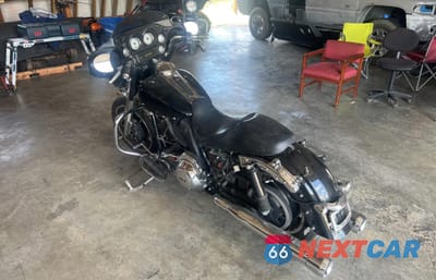 Trzecie zdjęcie samochodu z tyłu: 2011 HARLEY-DAVIDSON FLHX VIN:1HD1KBM14BB659525 - miniatura