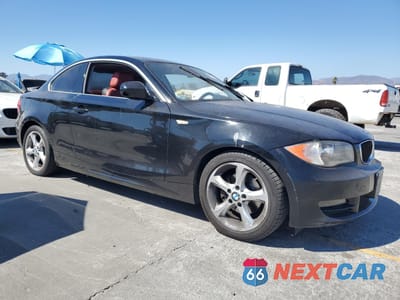 Czwarte zdjęcie samochodu z boku: 2011 BMW 128 I VIN:WBAUP9C51BVL90246 - miniatura