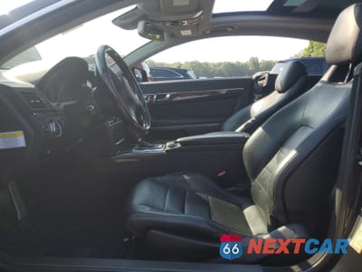 Zdjęcie 7 z 12 samochodu: 2011 MERCEDES-BENZ E 550 VIN:WDDKJ7CB4BF123270 - miniatura