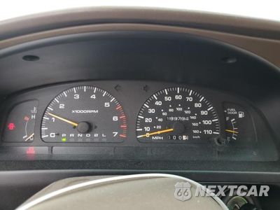 Zdjęcie 9 z 12 samochodu: 1998 TOYOTA 4RUNNER LIMITED VIN:JT3HN87R5W9015755 - miniatura