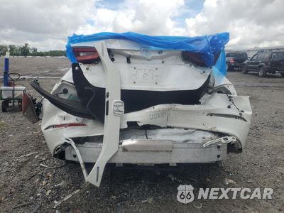 Zdjęcie 6 z 14 samochodu: 2019 HONDA INSIGHT EX VIN:19XZE4F51KE019136 - miniatura