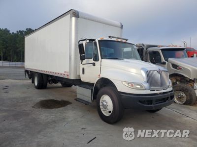 Czwarte zdjęcie samochodu z boku: 2017 INTERNATIONAL 4000 4300 VIN:1HTMMMML0HH465086 - miniatura