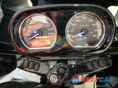 Zdjęcie 7 z 10 samochodu: 2022 HARLEY-DAVIDSON FLTRXS VIN:5HD1KTP3XNB621314 - miniatura