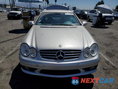 Piąte zdjęcie samochodu w środku: 2003 MERCEDES-BENZ CLK 500 VIN:WDBTJ75J13F041726 - miniatura